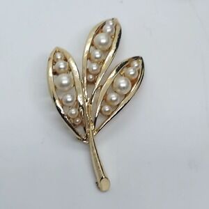 Vintage‎ Gold Tone Pearl Leaf Brooch